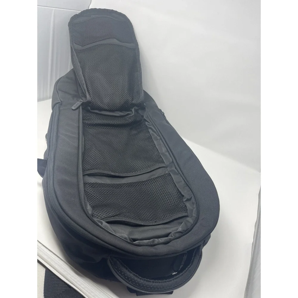 UNDFTD x Incase Ballistic‎ Basketball Bag in Excellent Used Condition, EUC